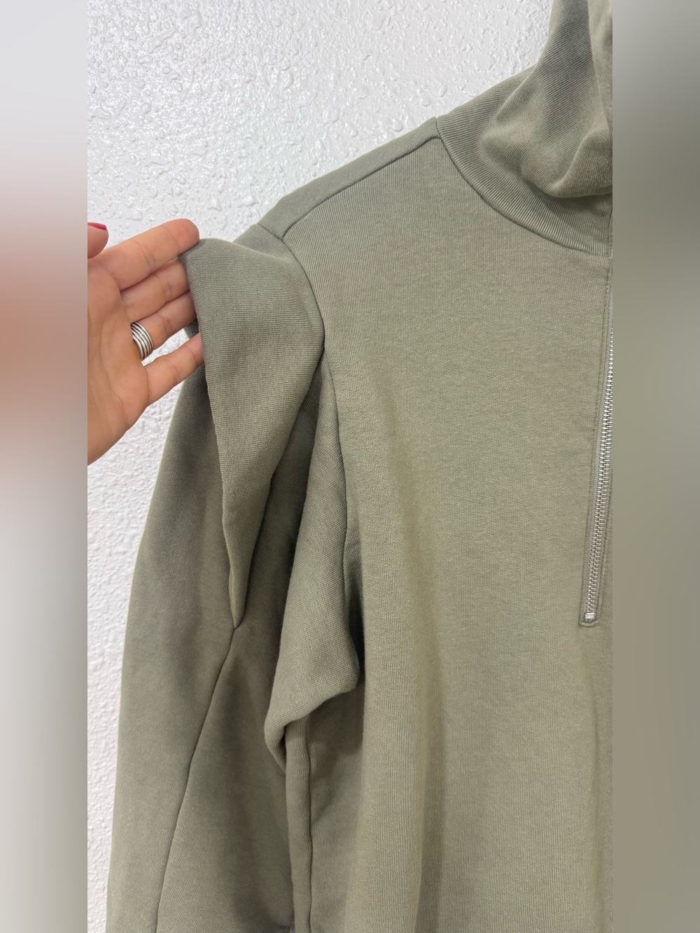 FRAME Denim women’s Military Shoulder Detail Half Zip Sweatshirt Sz Small - Picture 4 of 8